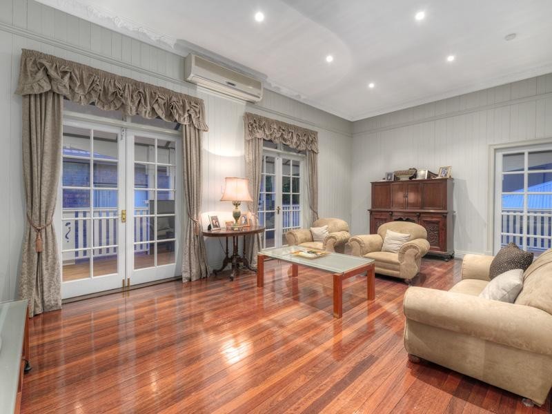 117 Khartoum Street, Gordon Park QLD 4031