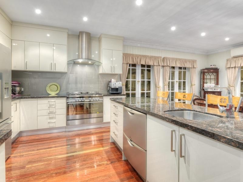 117 Khartoum Street, Gordon Park QLD 4031