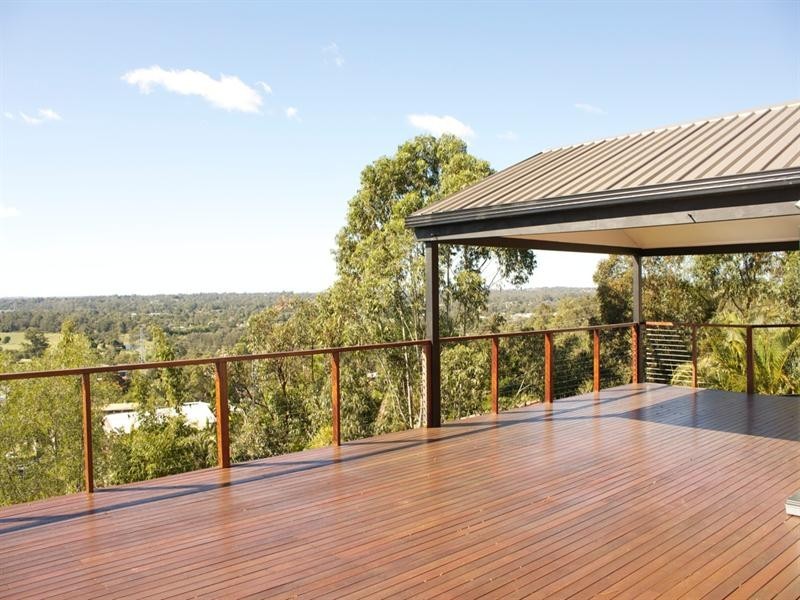 62 Minerva Court, Eatons Hill QLD 4037