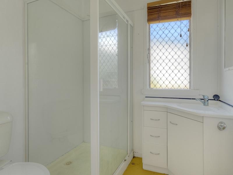 29 Kamber Street, Bardon QLD 4065