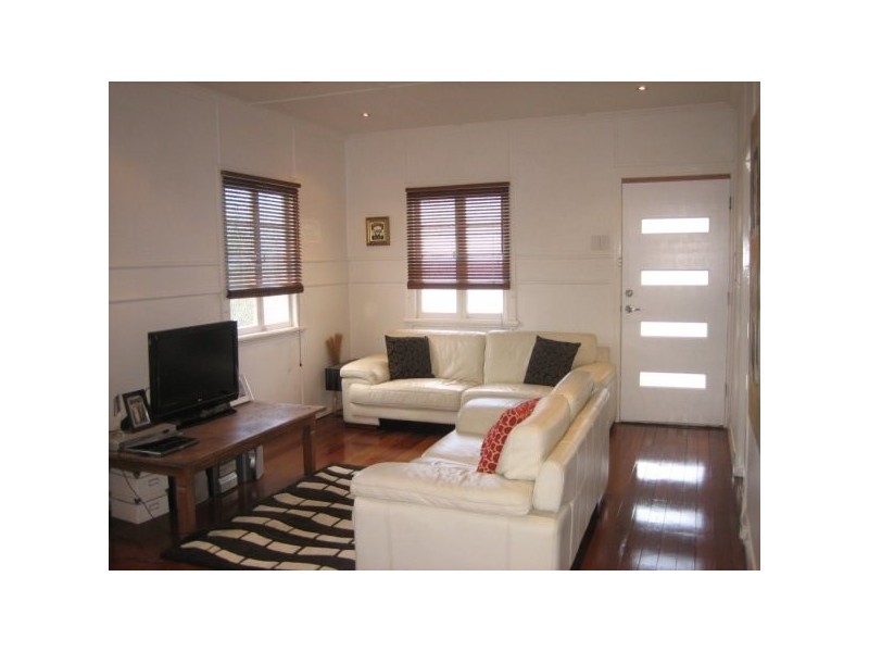 20 Evans Street, Kedron QLD 4031