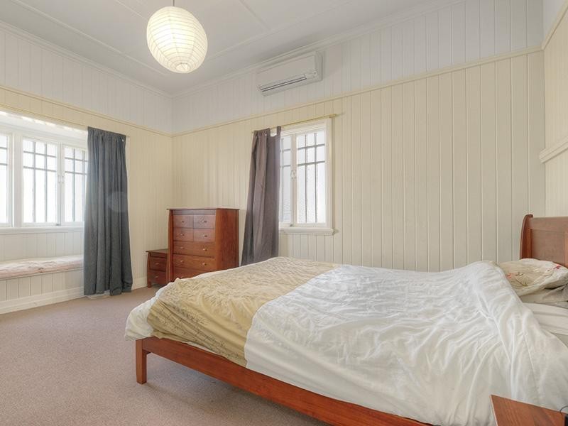 25 Elimatta Drive, Ashgrove QLD 4060