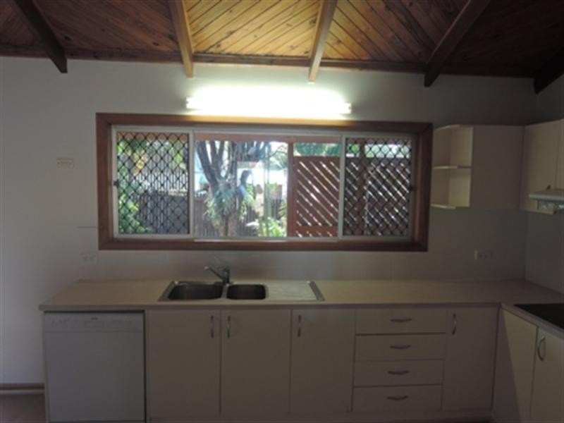 4 Acacia Street, Everton Hills QLD 4053