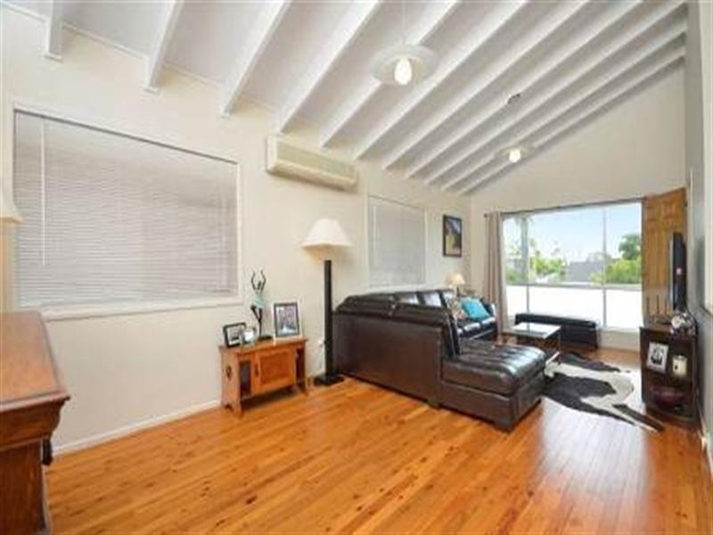 14 Duff Street, Wavell Heights QLD 4012