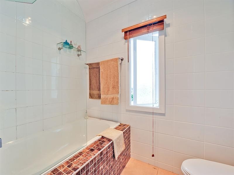 292 Rode Road, Wavell Heights QLD 4012