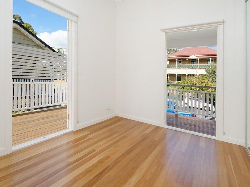 6 Gray Road, West End QLD 4101