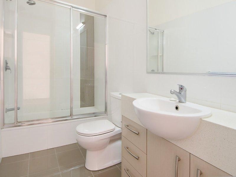 6 Gray Road, West End QLD 4101