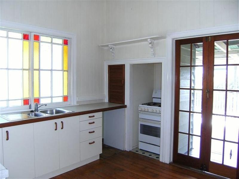 27 Mein Street, Hendra QLD 4011