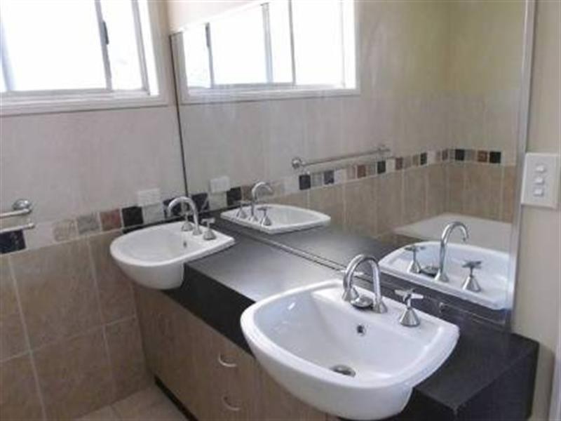 25 Cara Street, Aspley QLD 4034