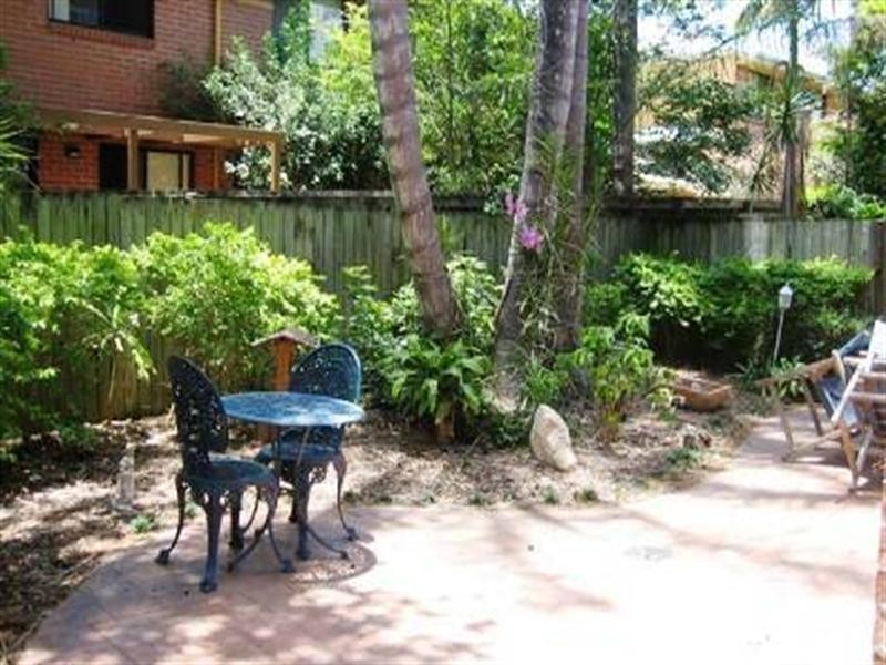 1/10 Burnaby Terrace, Gordon Park QLD 4031