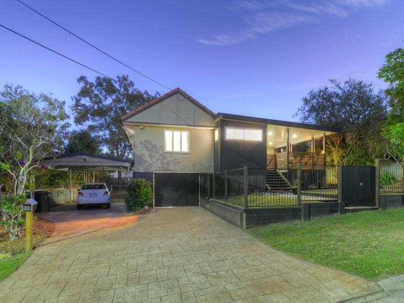 22 Tanimbla Street, Kedron QLD 4031