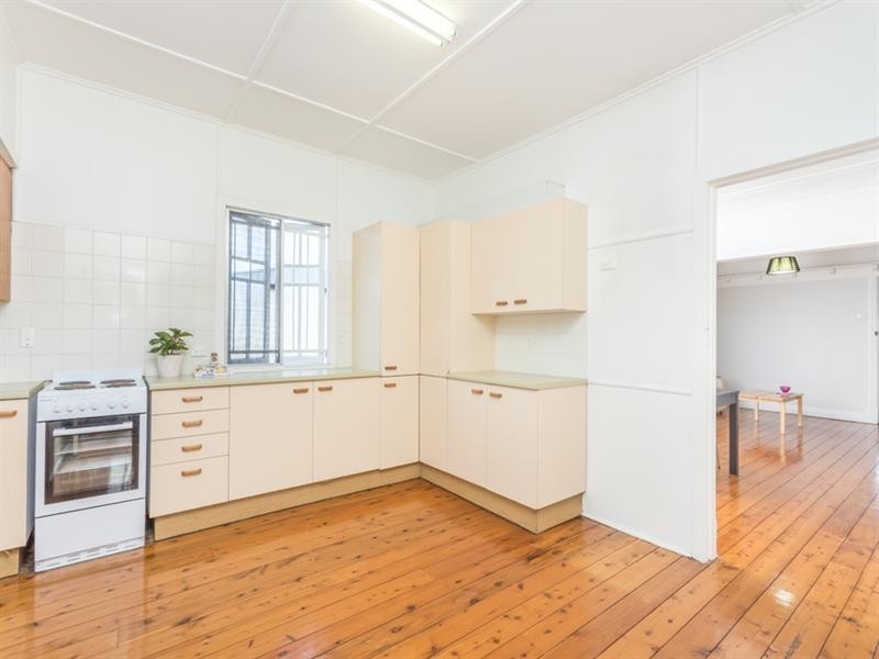 11 Turrana Street, Stafford QLD 4053