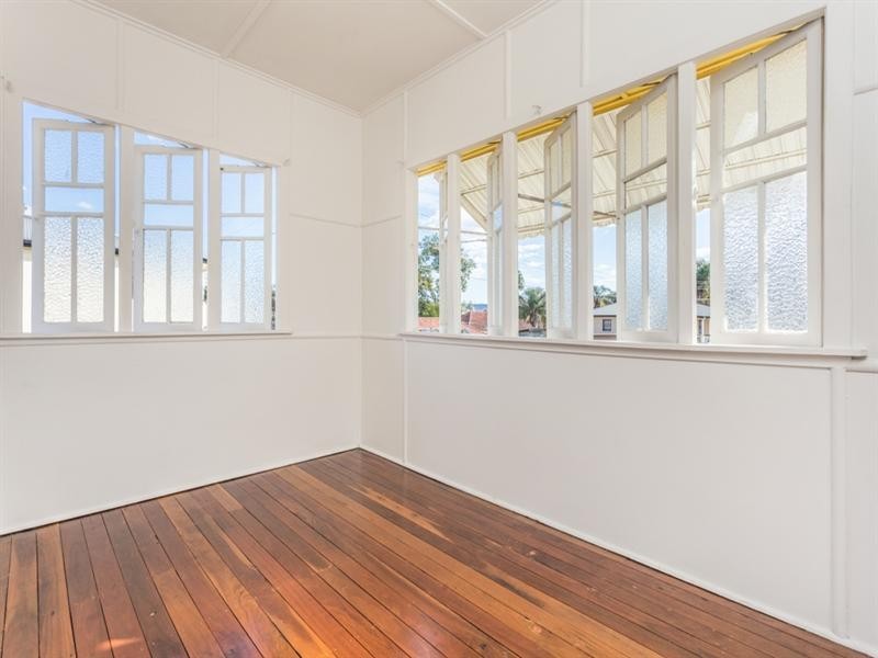 11 Turrana Street, Stafford QLD 4053