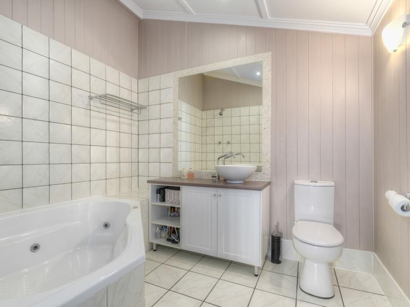 52 Crawford Avenue, Stafford QLD 4053