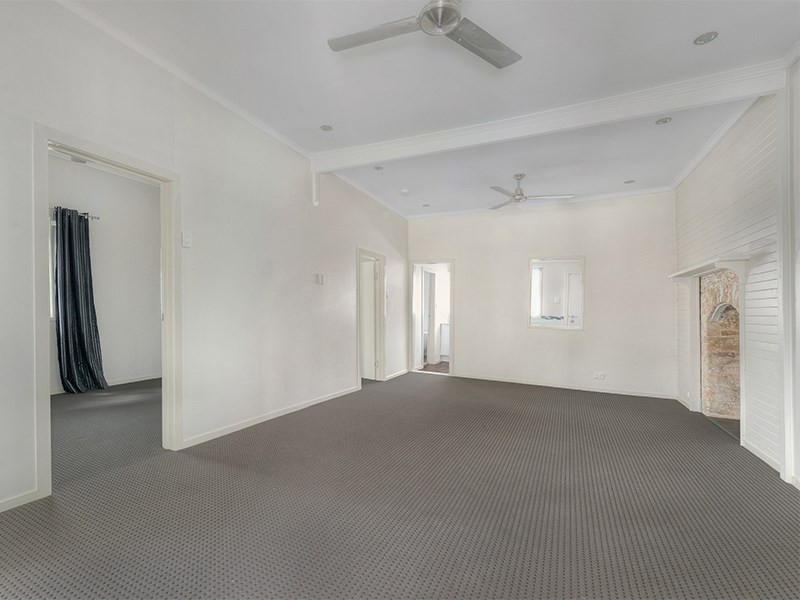 11 Banbridge Street, Kelvin Grove QLD 4059