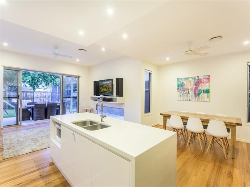 45 Bristol Road, Kedron QLD 4031