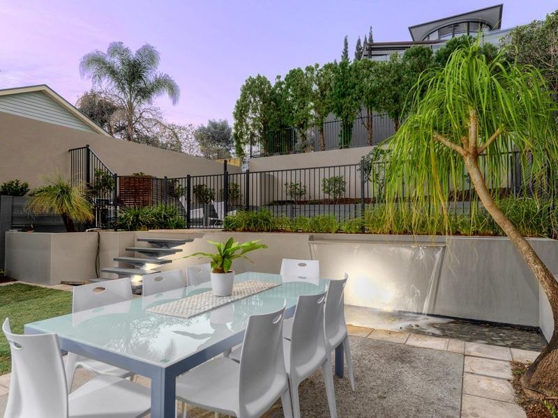 50 Angliss Street, Wilston QLD 4051