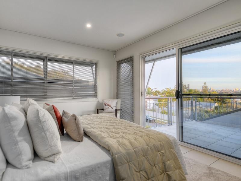 50 Angliss Street, Wilston QLD 4051