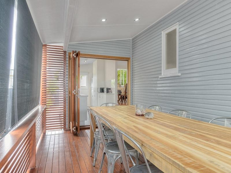 15 Almora Street, Wooloowin QLD 4030