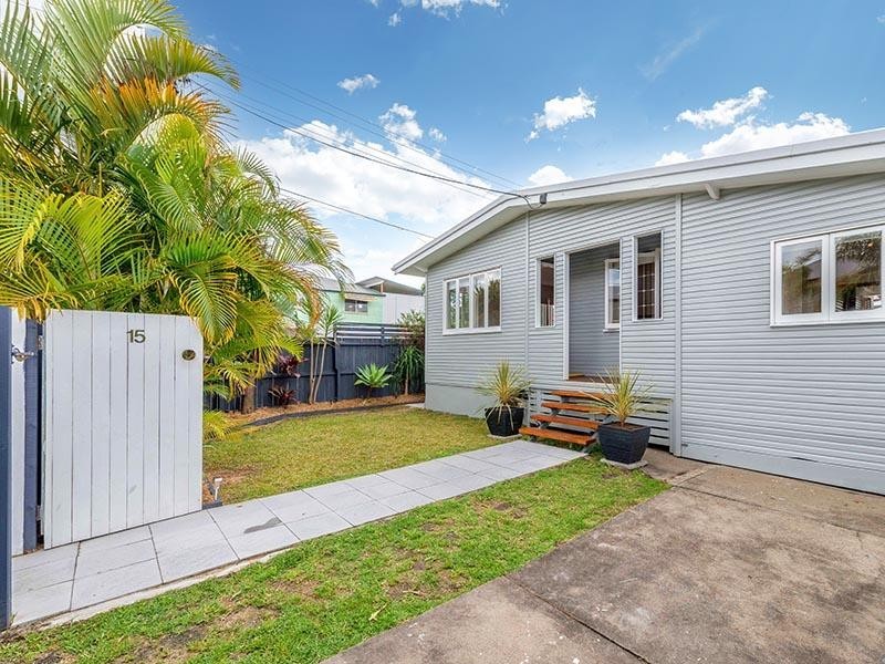 15 Almora Street, Wooloowin QLD 4030
