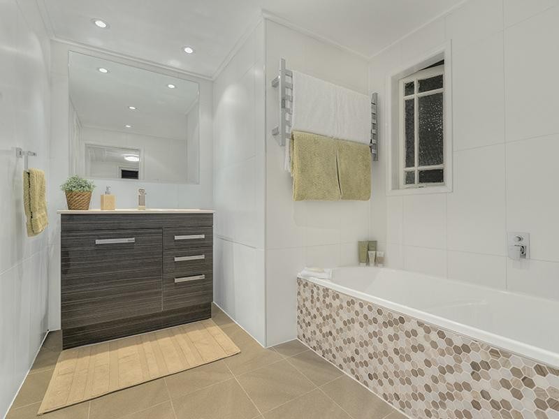 64 Raymont Road, Grange QLD 4051