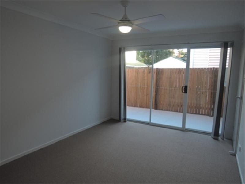 2/24 Venning Street, Everton Park QLD 4053