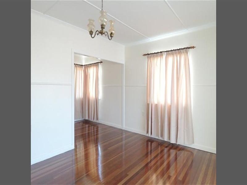 19 School Road, Stafford QLD 4053