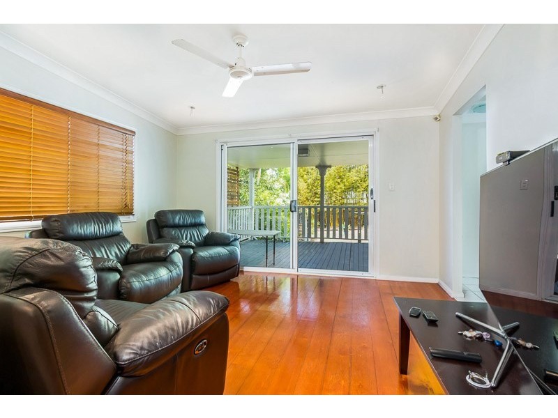 23 Ninth Avenue, Kedron QLD 4031