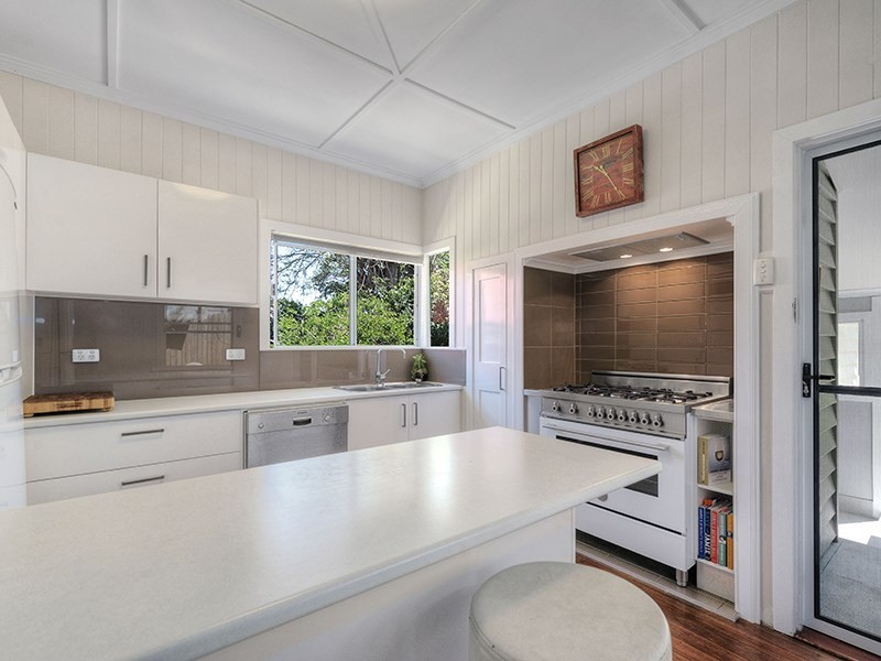 19 Stirling Street, Gordon Park QLD 4031