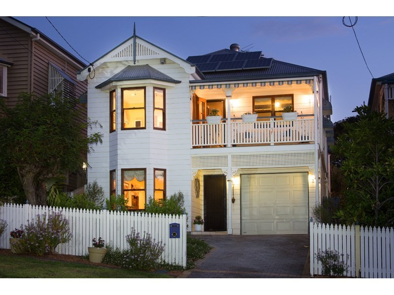 38 Evelyn Street, Grange QLD 4051