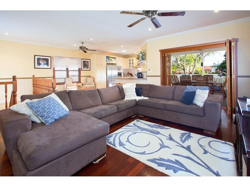 38 Evelyn Street, Grange QLD 4051