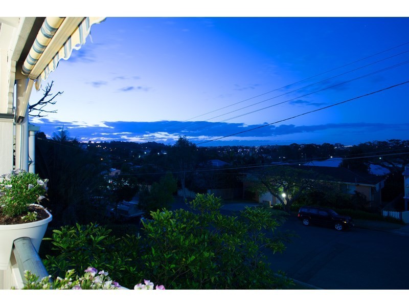 38 Evelyn Street, Grange QLD 4051