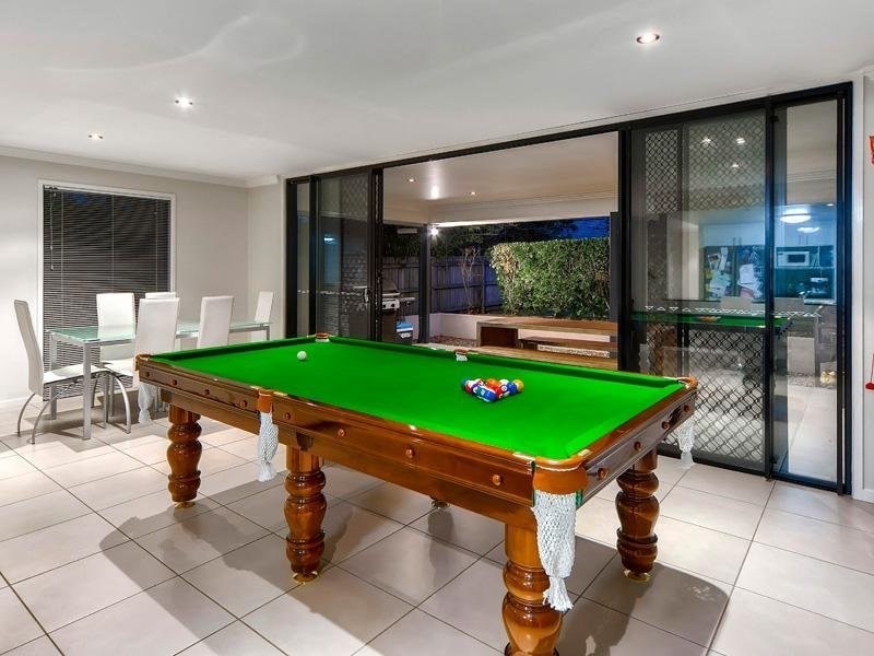 6 Watcombe Street, Wavell Heights QLD 4012