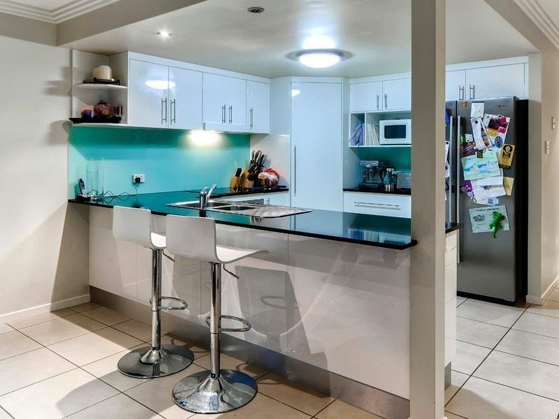 6 Watcombe Street, Wavell Heights QLD 4012