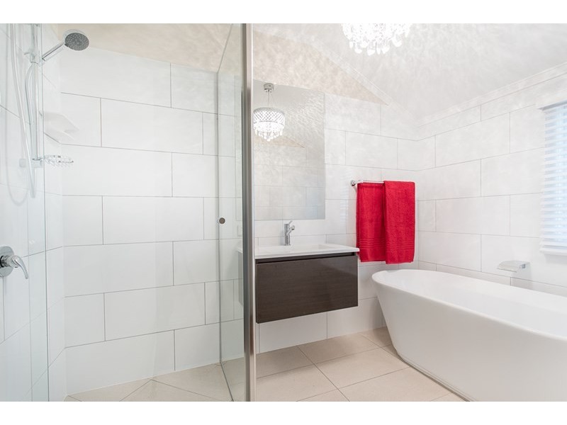 48 Aveling Street, Wavell Heights QLD 4012