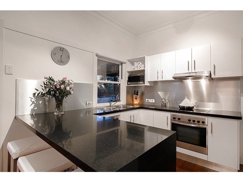 6 Clarke Street, Hendra QLD 4011