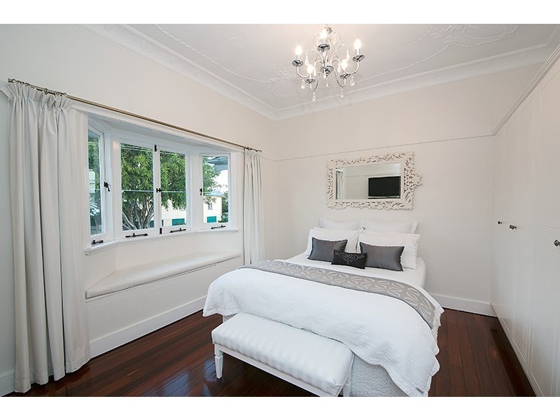 6 Clarke Street, Hendra QLD 4011