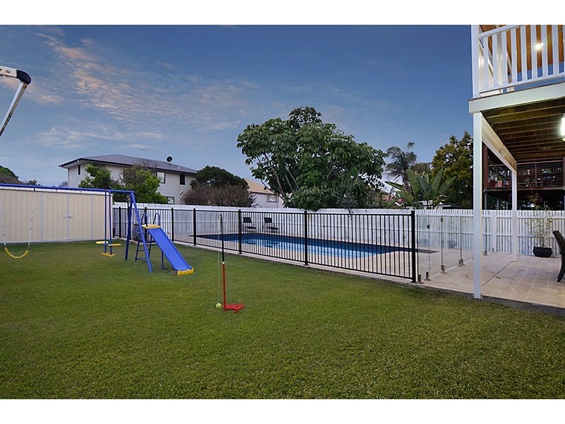 5 Harding Street, Hendra QLD 4011