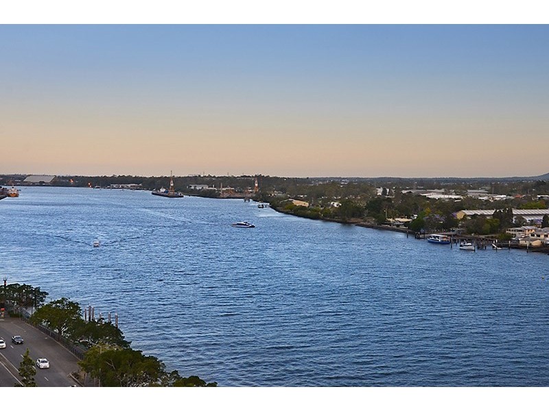 16/33 Mullens Street, Hamilton QLD 4007