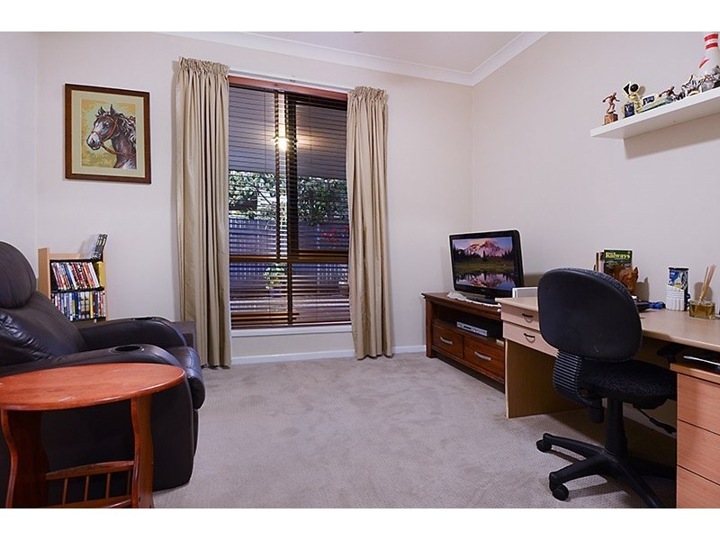 9 Rous Street, Hendra QLD 4011