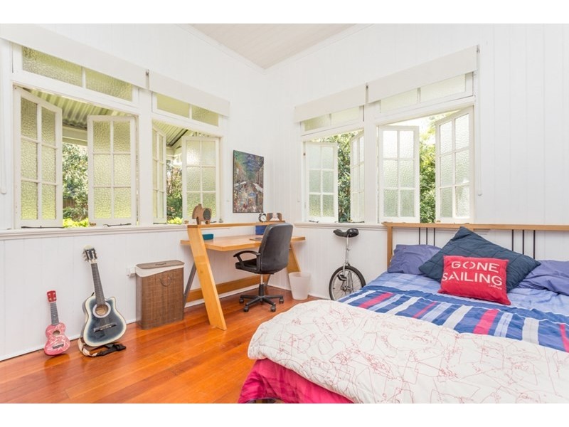 19 Ennor Street, Wavell Heights QLD 4012