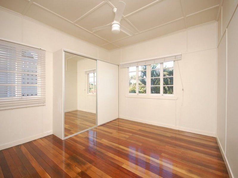 16 Ferricks Street, Stafford QLD 4053