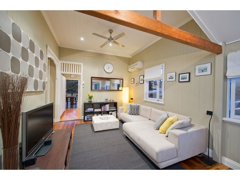 39 Lintern Street, Red Hill QLD 4059