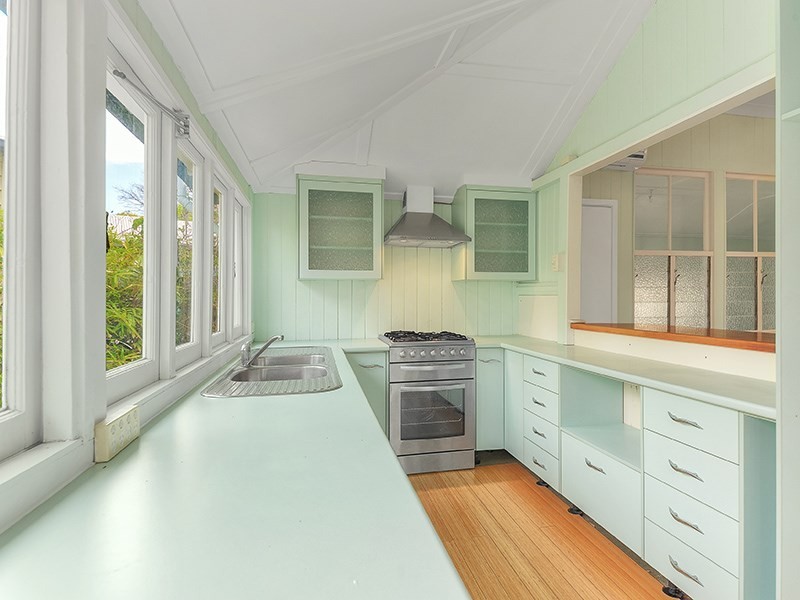 1 Shamrock Street, Gordon Park QLD 4031