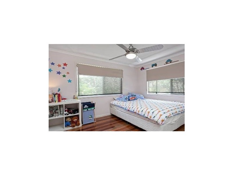 13 Niven Street, Stafford Heights QLD 4053