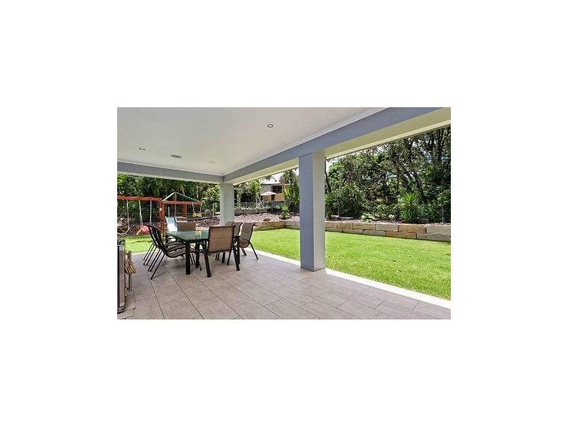 13 Niven Street, Stafford Heights QLD 4053