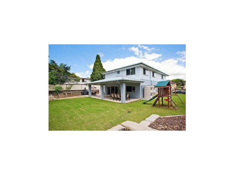 13 Niven Street, Stafford Heights QLD 4053