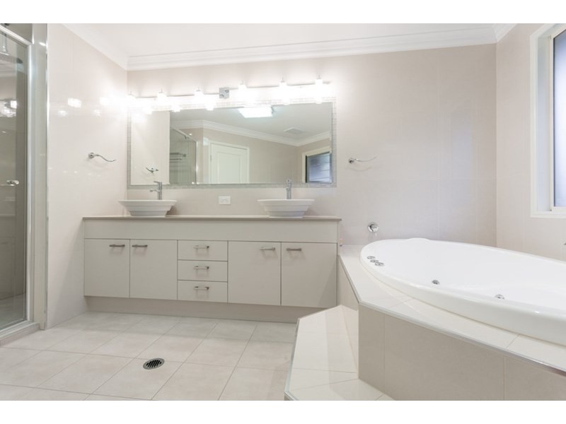 51 Taylor Street, Wavell Heights QLD 4012