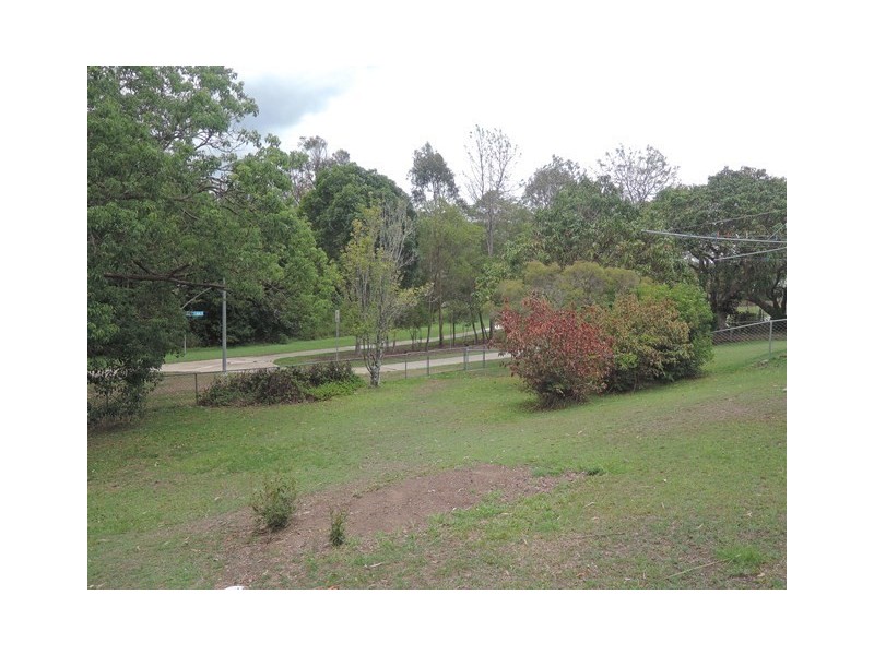 24 Glebe Street, Gordon Park QLD 4031