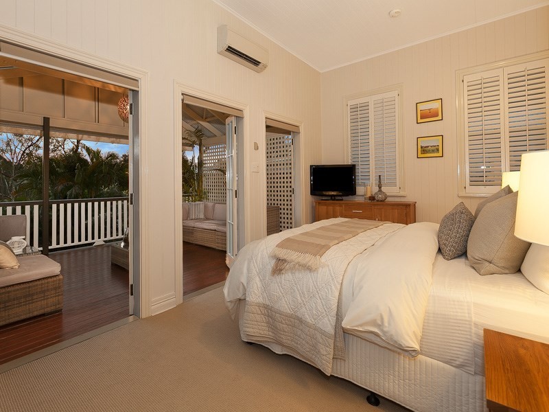 77 Vardon Street, Wilston QLD 4051